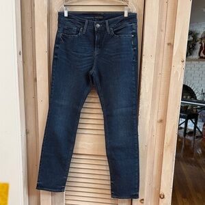 Silver Jeans Co. Women's Straight Leg Jeans - Deep Indigo Size 31